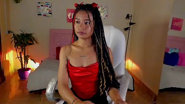 Snapshot of keyla_roberts777 chatting on December 16, 10:45 pm keyla roberts777 online show from December 16, 10:45 pm