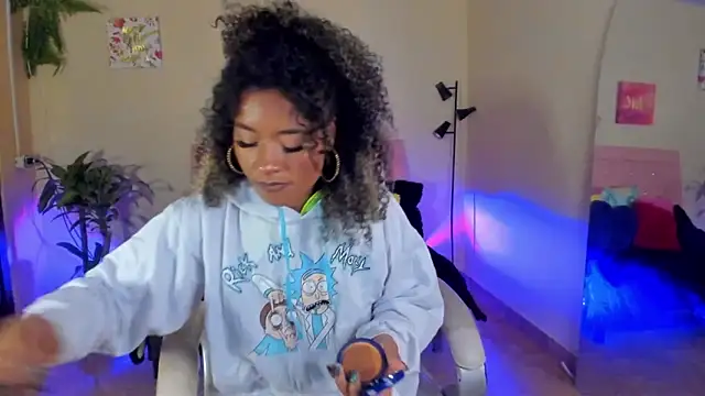 Snapshot of keyla_roberts777 chatting on January 6, 6:47 am keyla roberts777 online show from January 6, 6:47 am