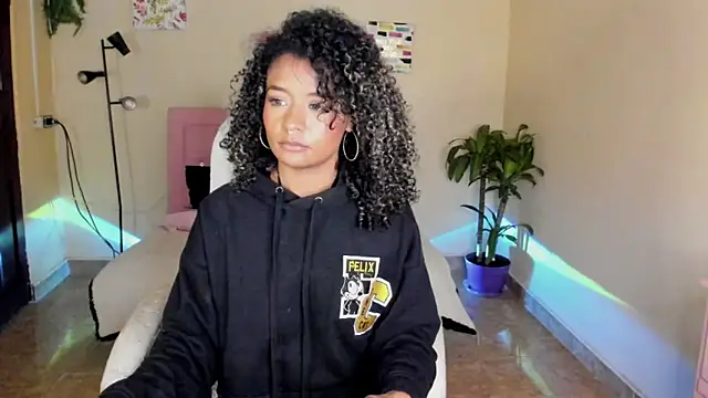 Snapshot of keyla_roberts777 chatting on January 26, 2:08 pm keyla roberts777 online show from January 26, 2:08 pm