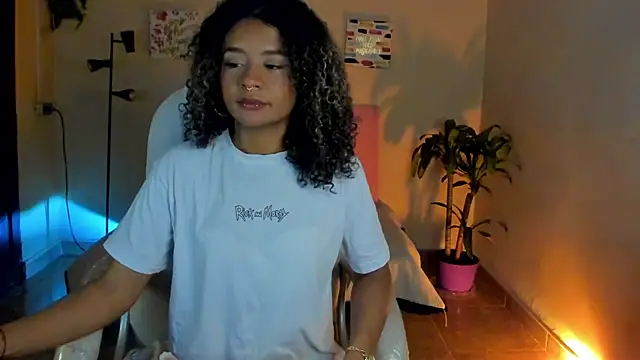 Snapshot of keyla_roberts777 chatting on January 28, 11:17 pm keyla roberts777 online show from January 28, 11:17 pm