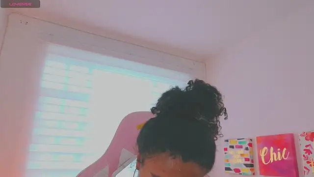 Snapshot of keyla_roberts777 chatting on October 1, 8:26 pm keyla roberts777 online show from October 1, 8:26 pm