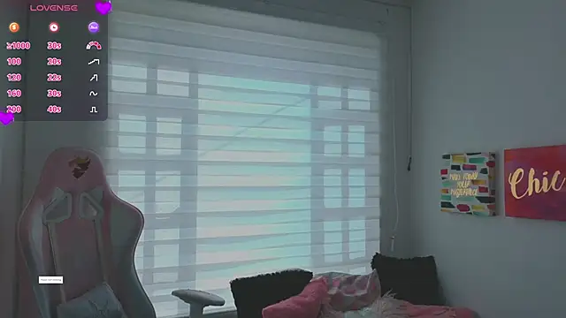 Snapshot of keyla_roberts777 chatting on October 2, 7:10 pm keyla roberts777 online show from October 2, 7:10 pm