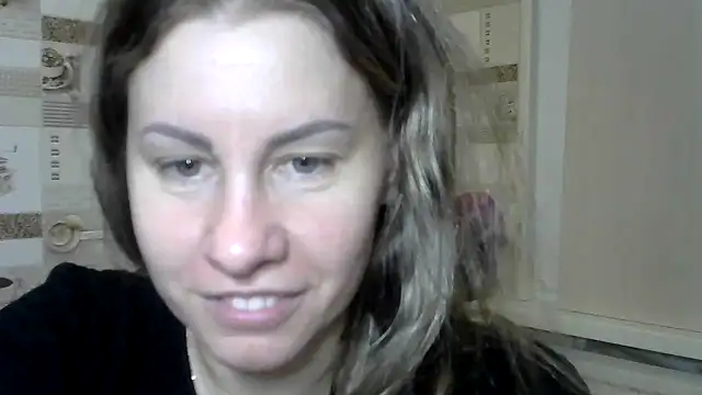 Snapshot of TherestlessKitty chatting on December 13, 9:57 am TherestlessKitty online show from December 13, 9:57 am