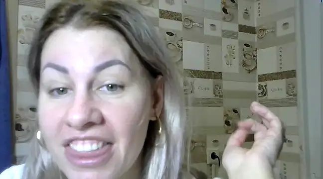 Snapshot of TherestlessKitty chatting on January 13, 10:03 am TherestlessKitty online show from January 13, 10:03 am