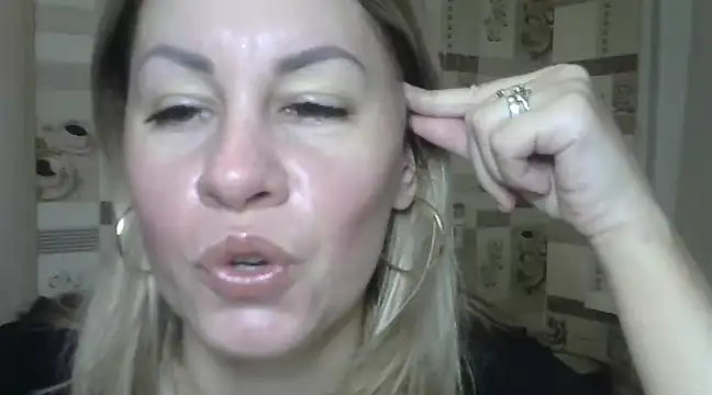 Snapshot of TherestlessKitty chatting on January 19, 7:57 am TherestlessKitty online show from January 19, 7:57 am