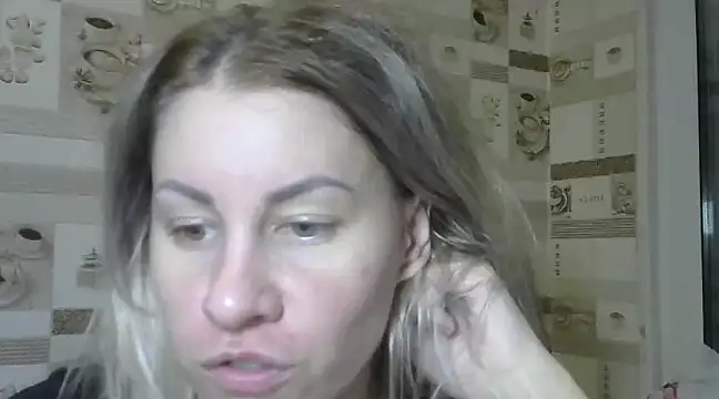 Snapshot of TherestlessKitty chatting on January 24, 8:11 pm TherestlessKitty online show from January 24, 8:11 pm