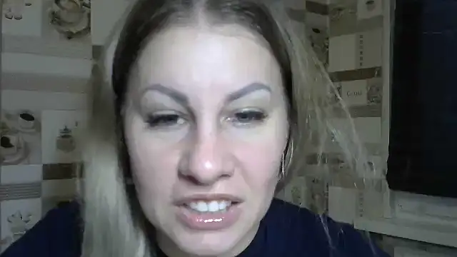 Snapshot of TherestlessKitty chatting on September 13, 6:02 am TherestlessKitty online show from September 13, 6:02 am