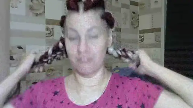 Snapshot of TherestlessKitty chatting on October 11, 10:19 pm TherestlessKitty online show from October 11, 10:19 pm