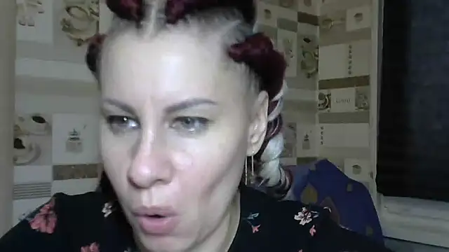 Snapshot of TherestlessKitty chatting on October 13, 10:26 am TherestlessKitty online show from October 13, 10:26 am