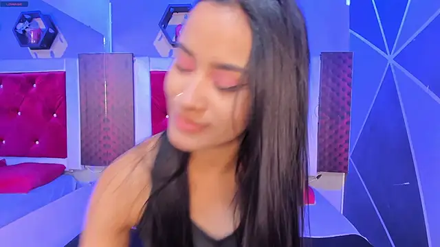 Snapshot of Karoll014 chatting on September 27, 12:54 pm Karoll014 online show from September 27, 12:54 pm