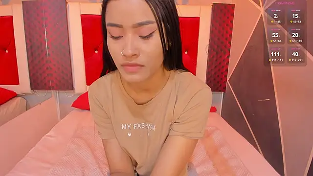 Snapshot of Karoll014 chatting on October 28, 11:58 am Karoll014 online show from October 28, 11:58 am