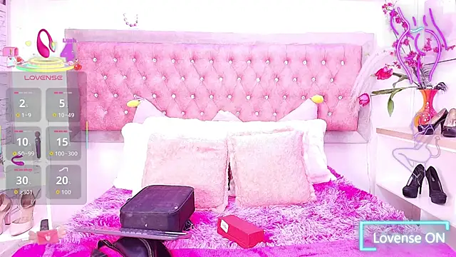 Tayzon Foxxx online show from October 14, 12:50 pm