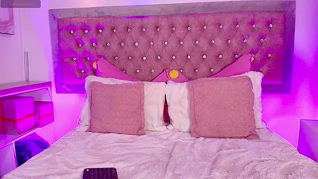 Tayzon Foxxx online show from January 8, 12:18 pm