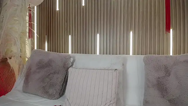 Tayzon Foxxx online show from March 4, 8:48 pm