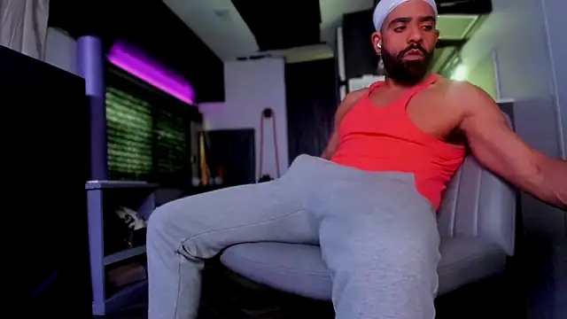 DirtyDrizzy online show from February 10, 8:13 pm