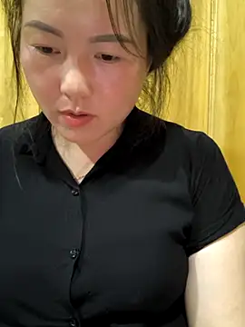 Sweetlove 77 online show from October 6, 1:41 pm