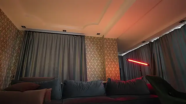 aurora nude online show from March 14, 9:46 am