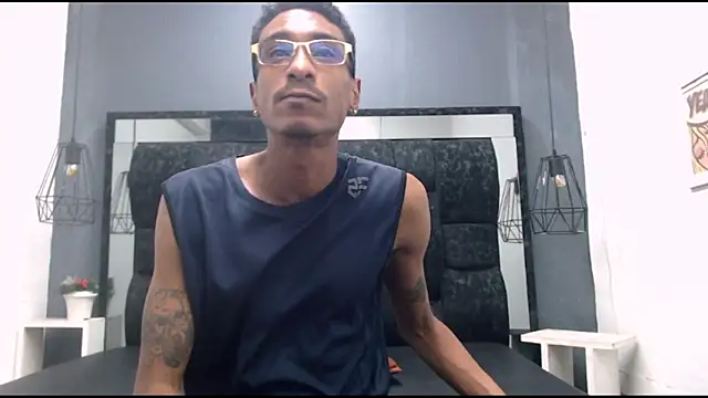 Jose Smoke online show from September 15, 1:05 am