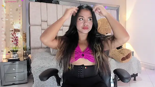 Marilyn-Cooper online show from March 16, 9:47 pm