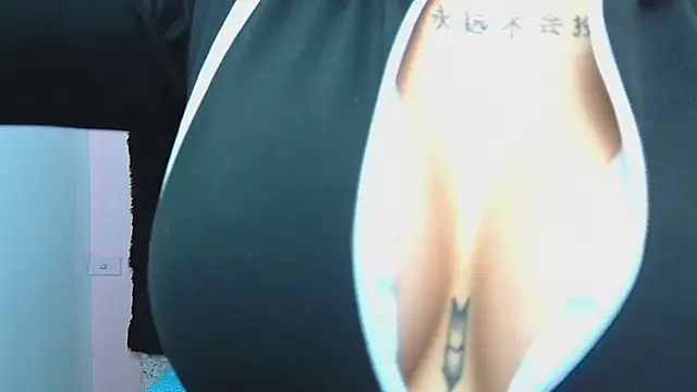 Vaioletcooper online show from October 10, 7:24 pm