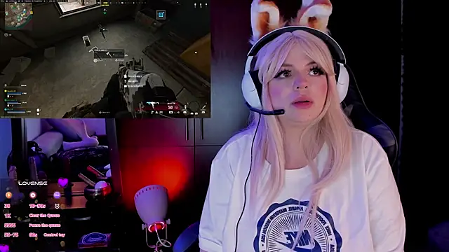 Snapshot of Irinaa_Scarlett chatting on January 1, 7:20 am Irinaa Scarlett online show from January 1, 7:20 am