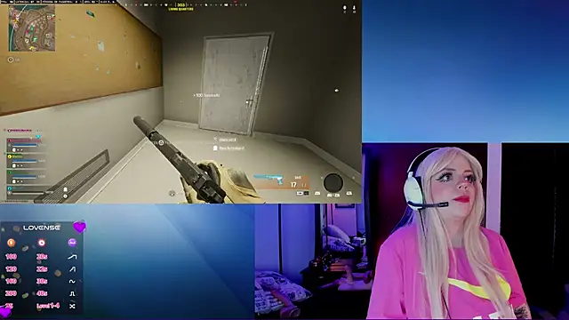 Snapshot of Irinaa_Scarlett chatting on January 25, 2:04 am Irinaa Scarlett online show from January 25, 2:04 am