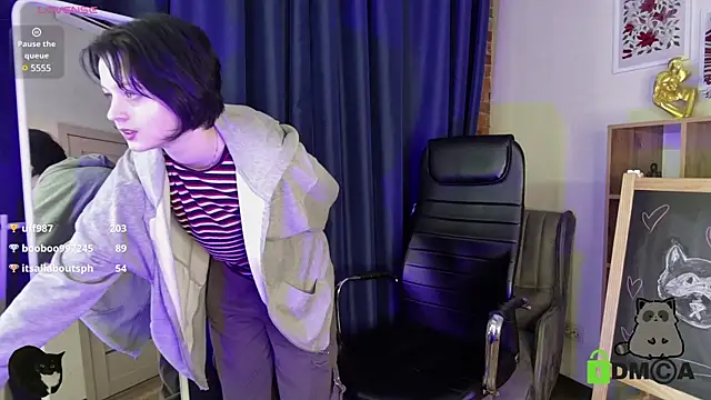 Alina Mills online show from January 2, 5:50 pm