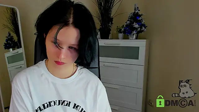 Alina Mills online show from January 11, 3:20 pm