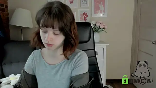 Alina Mills online show from October 3, 9:39 am