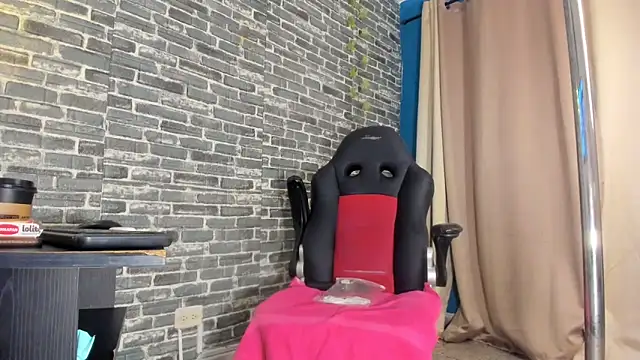 iam samy  online show from December 19, 11:39 am