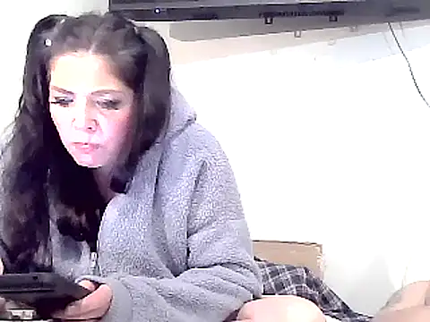 Snapshot of paiday chatting on February 8, 5:08 pm paiday online show from February 8, 5:08 pm