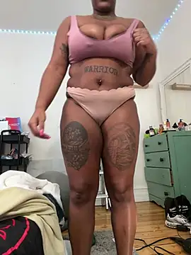 Goddess Nafeesha online show from January 18, 6:34 pm