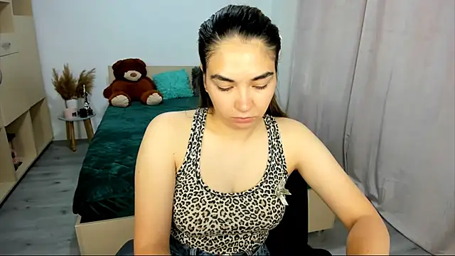 Alexa Dolly12 online show from September 23, 5:43 am