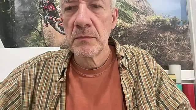 tauromolo online show from April 11, 1:21 am