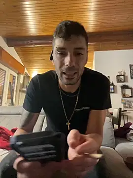 fisicato online show from October 11, 12:15 pm