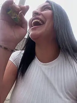  luna torres online show from April 11, 1:15 pm