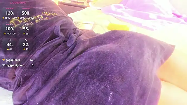 Snapshot of loly_marce chatting on January 10, 11:50 pm loly marce online show from January 10, 11:50 pm