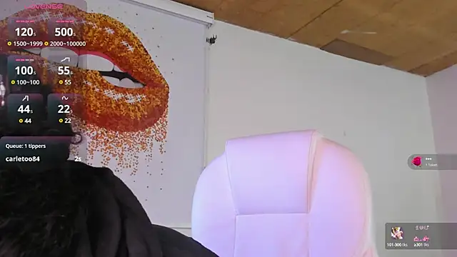 Snapshot of loly_marce chatting on January 12, 2:24 am loly marce online show from January 12, 2:24 am