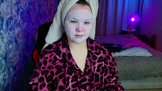 Jenny Fox online show from February 3, 8:14 pm