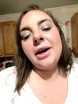 lairarose online show from October 19, 9:37 pm