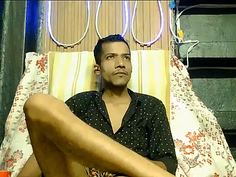 Alex Suman25 online show from June 6, 2:05 am