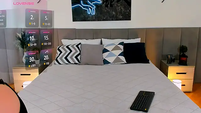 Snapshot of MiaBecky chatting on September 21, 5:31 am MiaBecky online show from September 21, 5:31 am