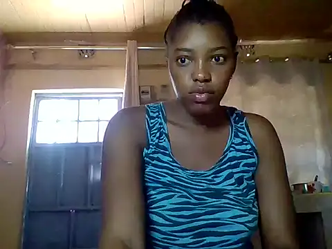 Zara Twilight online show from December 8, 9:35 am