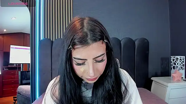 Snapshot of Nicolette_ks_ chatting on July 10, 4:39 am Nicolette ks online show from July 10, 4:39 am