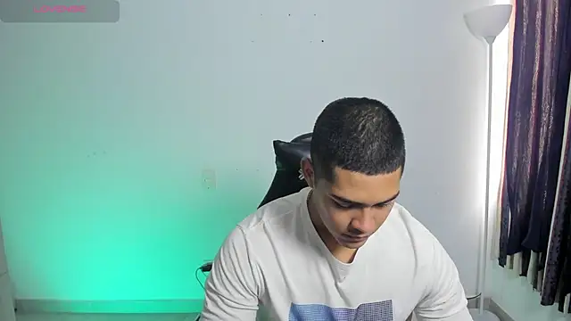 Iamdylan777 online show from February 18, 1:18 pm