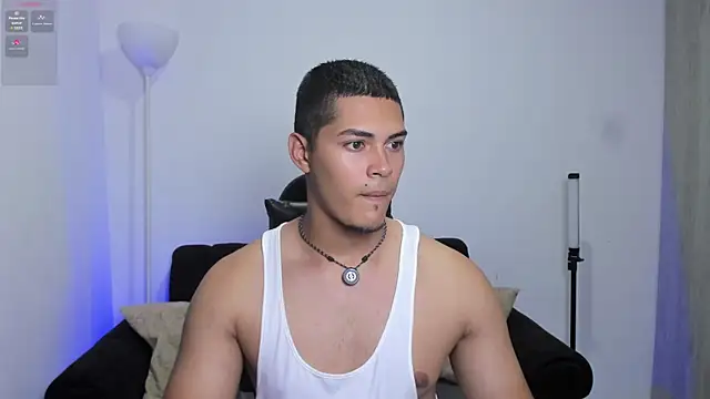 Iamdylan777 online show from July 18, 3:33 am