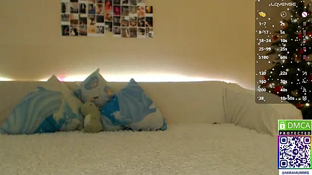 Snapshot of MurrrWorren chatting on January 14, 5:30 am MurrrWorren online show from January 14, 5:30 am