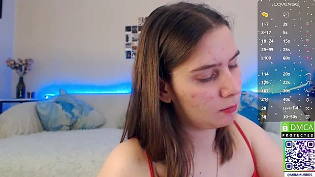 Snapshot of MurrrWorren chatting on February 4, 4:37 am MurrrWorren online show from February 4, 4:37 am