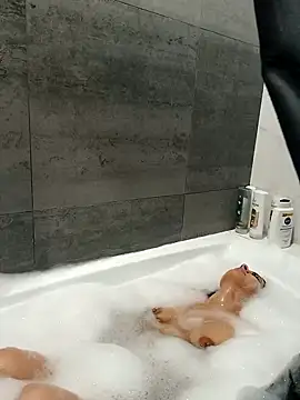 Snapshot of Unforgettable_ket chatting on January 3, 2:30 pm Unforgettable ket online show from January 3, 2:30 pm