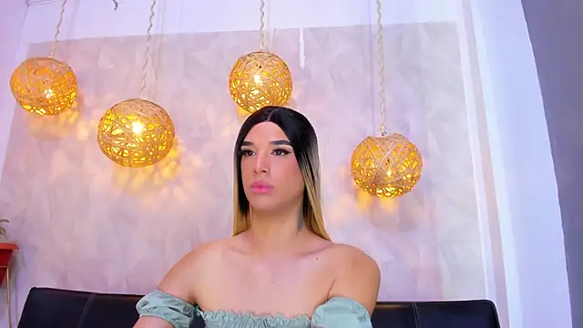 victoria aleia  online show from January 10, 11:39 pm